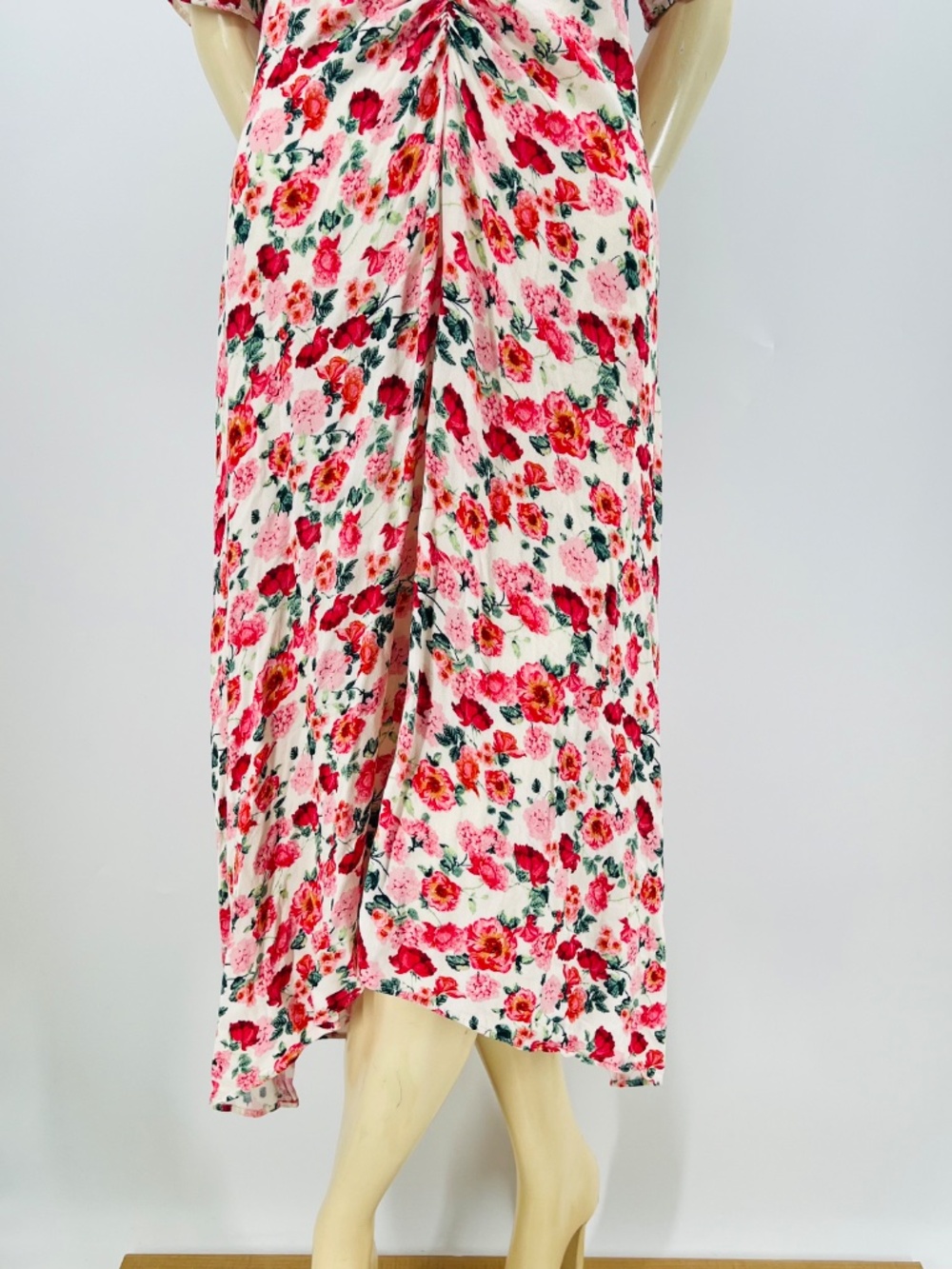 Old Navy NWT Short Sleeve Floral Midi Dress L V-Neck Puff Roses Lightweight Vaca - Picture 4 of 15